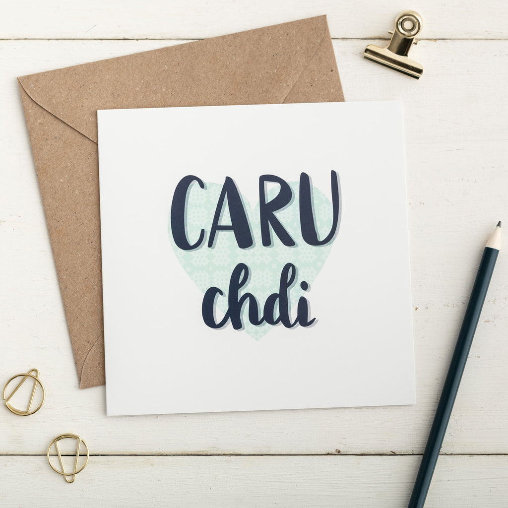 Cerdyn cariad Cymraeg 'Caru chdi'