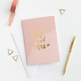 Cerdyn Cymraeg Paid â bod ofn gyda ffoil aur - Welsh gold foil card