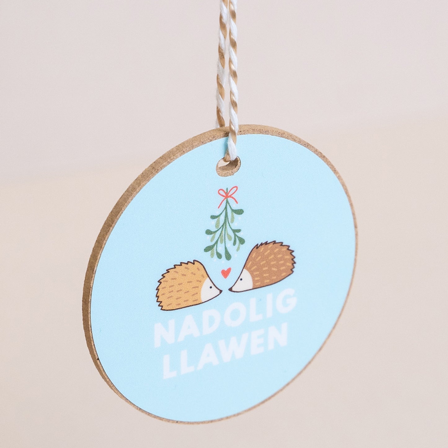 Addurn Nadolig Llawen - Draenogod