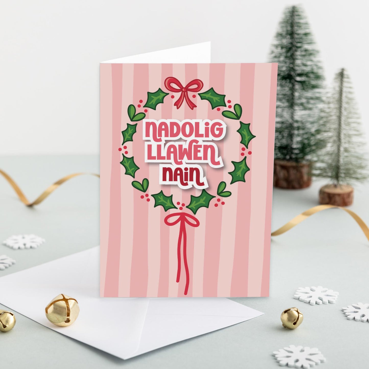 Welsh Christmas card for Gran 'Nadolig Llawen Nain' - Gwena