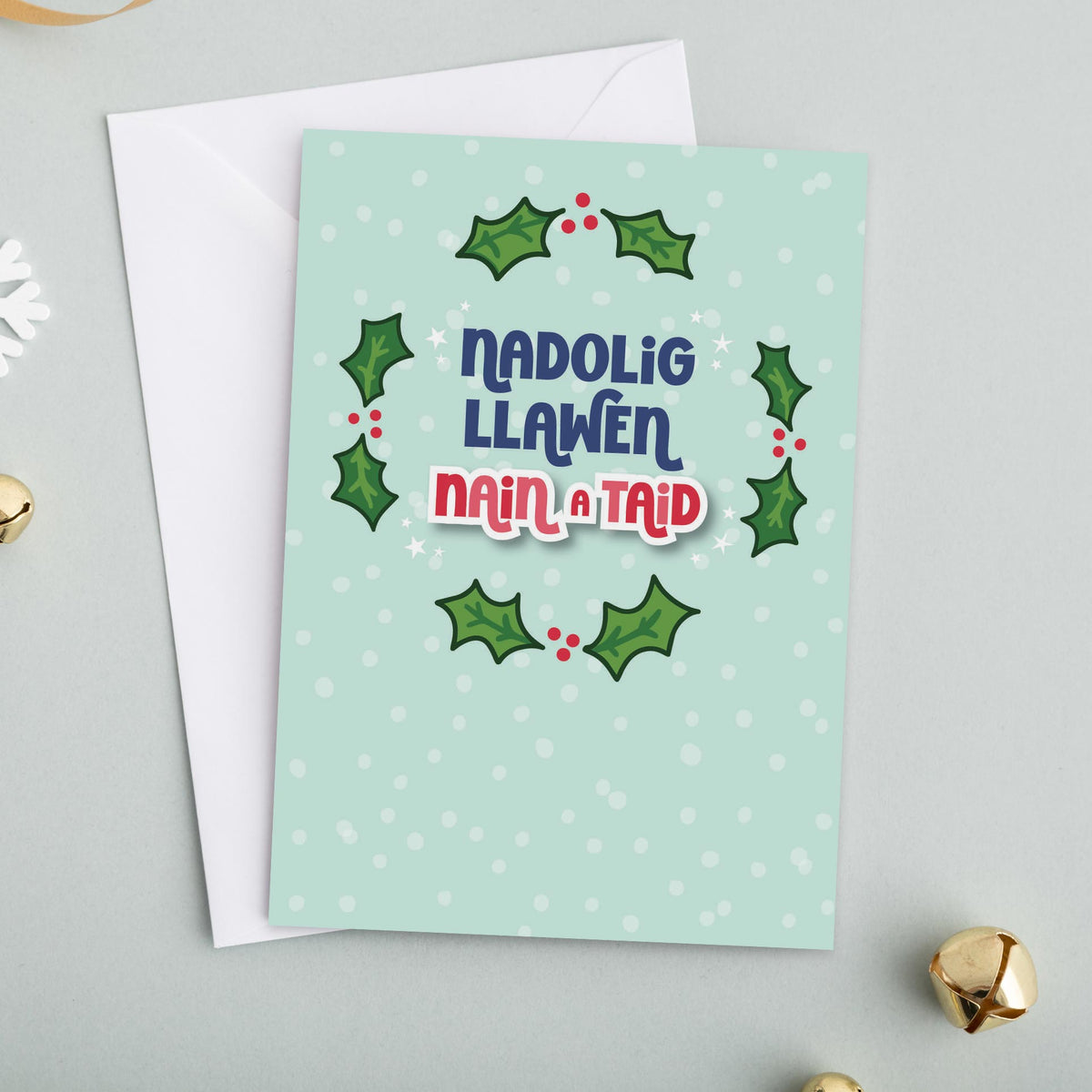 Welsh Christmas card Grandparents 'Nadolig Llawen Nain a Taid' - Gwena