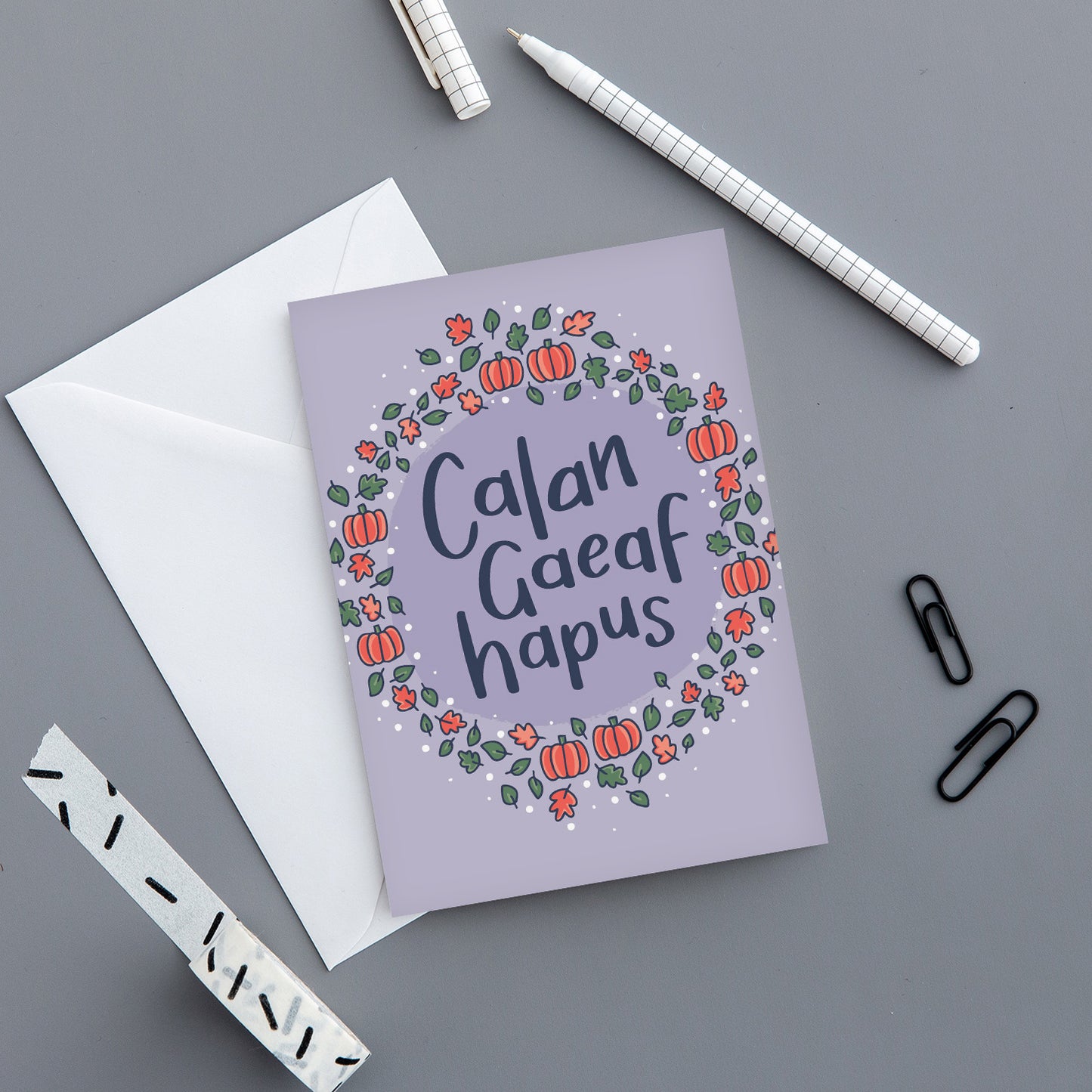 Cerdyn Cymraeg 'Calan Gaeaf Hapus' - Pwmpenni