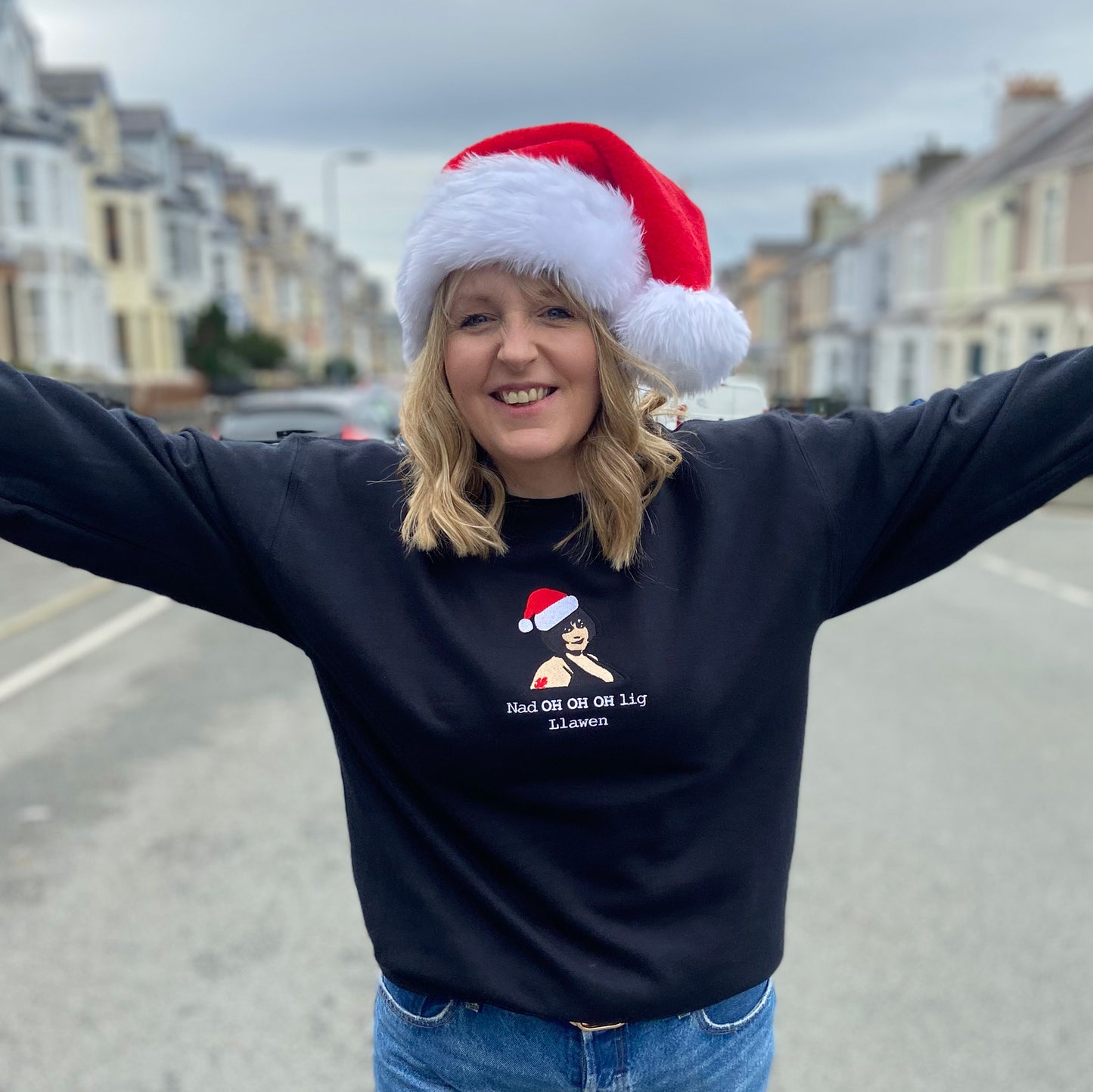 Siwmper Nadolig Cymraeg - Nad OH OH OH lig Llawen / Gavin and Stacey - Tŷ Hafan