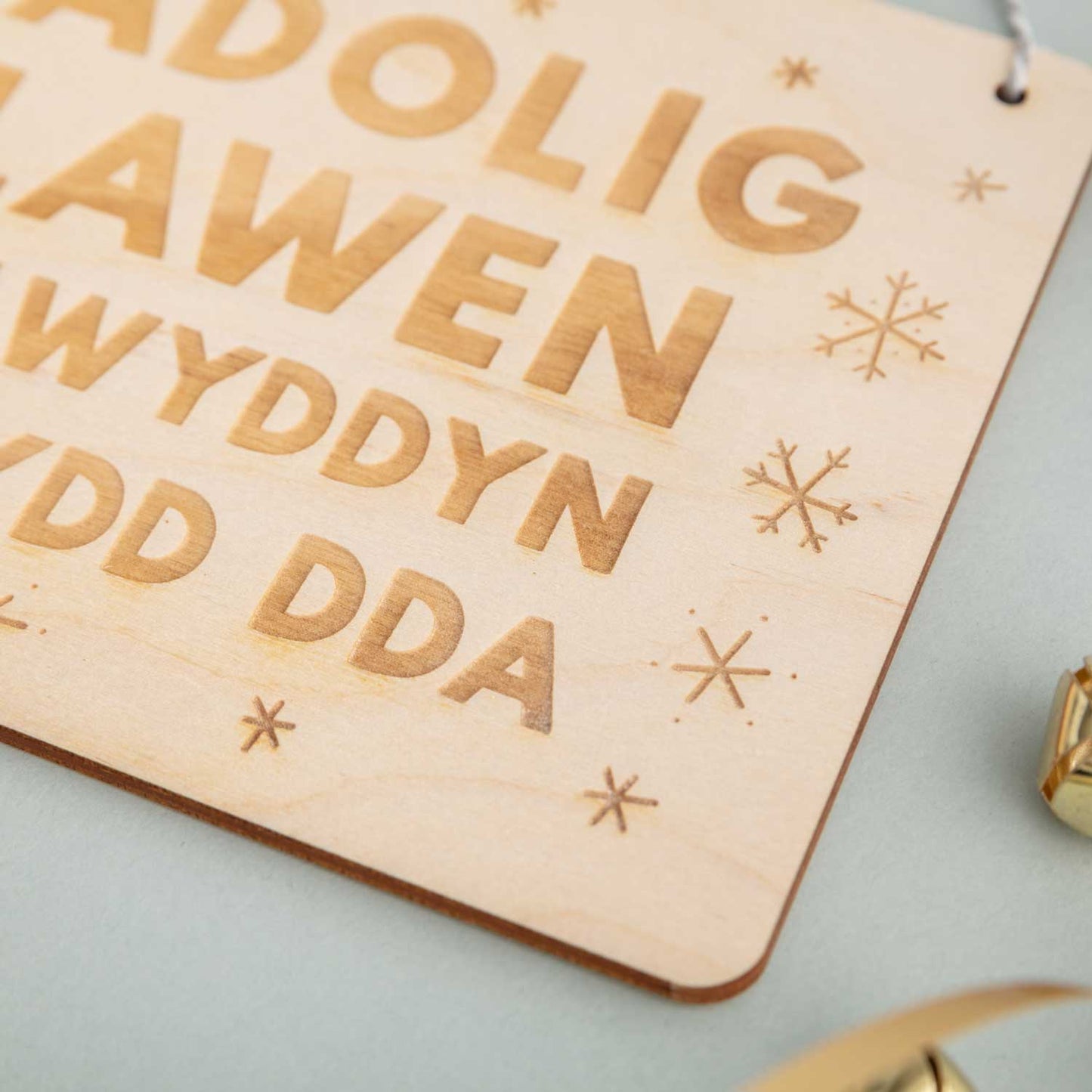 Wooden Christmas Sign - Nadolig Llawen a Blwyddyn Newydd Dda