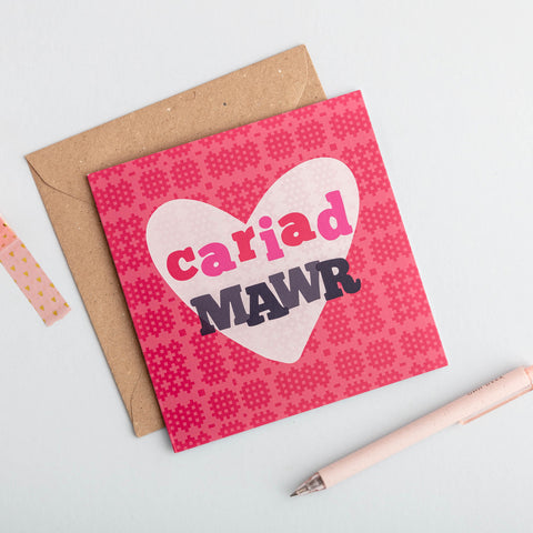 Welsh love card 'Cariad mawr'