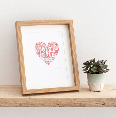 Welsh print 'Calon Lân' red heart - Draenog