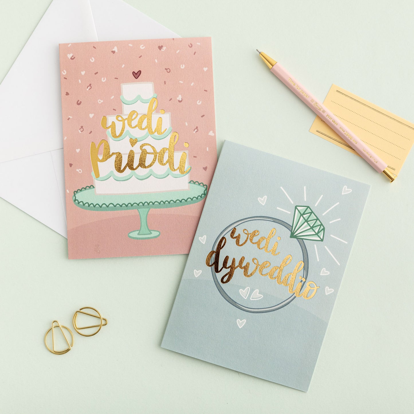 Wedding card 'Wedi priodi'